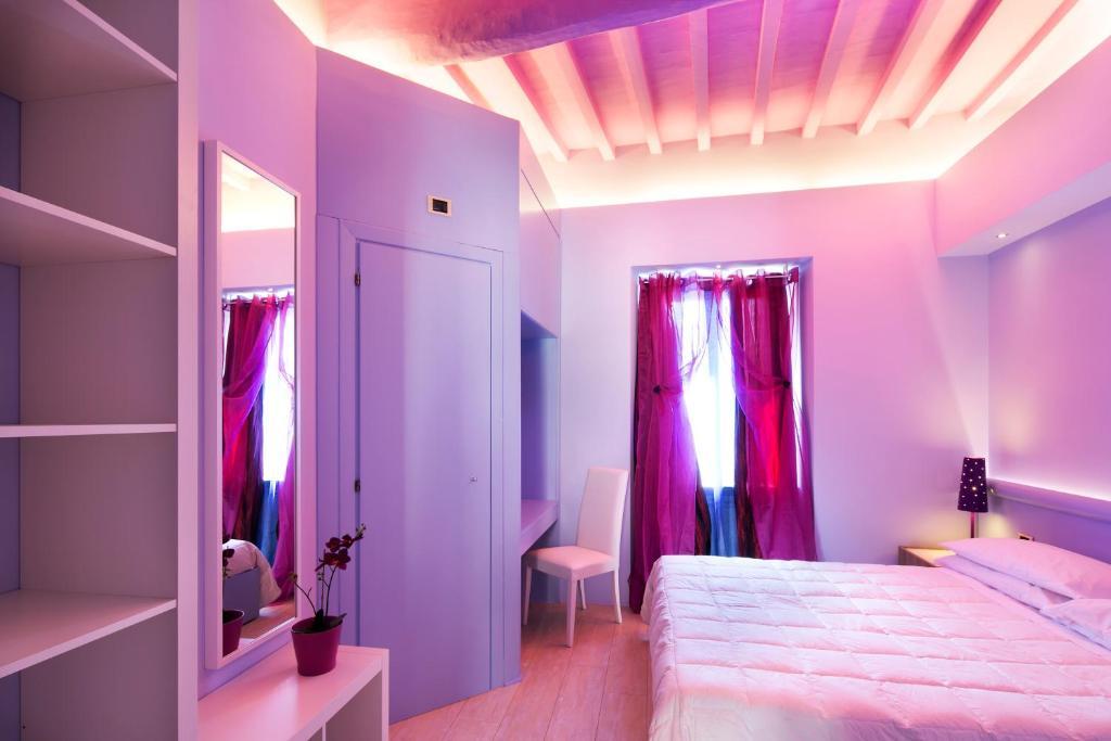 Hotel Degli Affreschi Монтефалько Номер фото